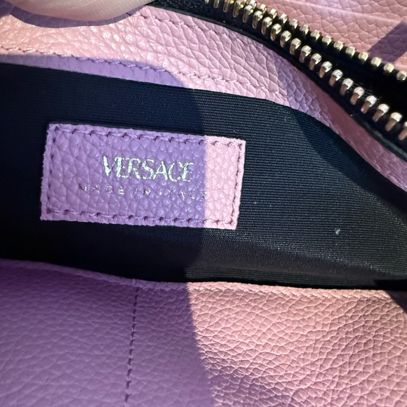 Versace Virtus Pink Grainy Calf Leather Wallet with Gold Emblem - Picture 12 of 14